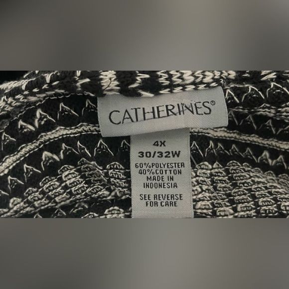 New Catherine’s Plus Size Open Front Stitch Cascade Black White Cardigan Kimono - Picture 5 of 5